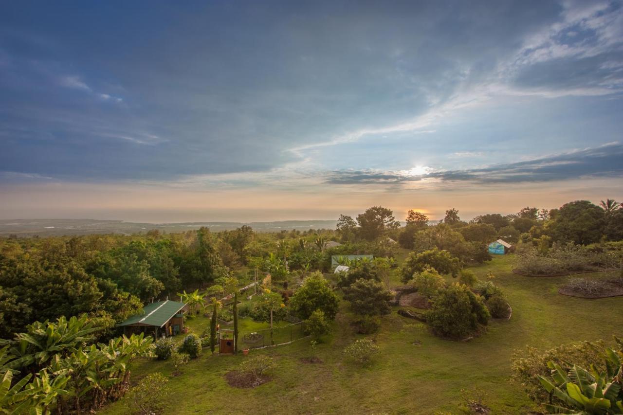 Banyan Tree Sanctuary Guest House Kalaoa Экстерьер фото