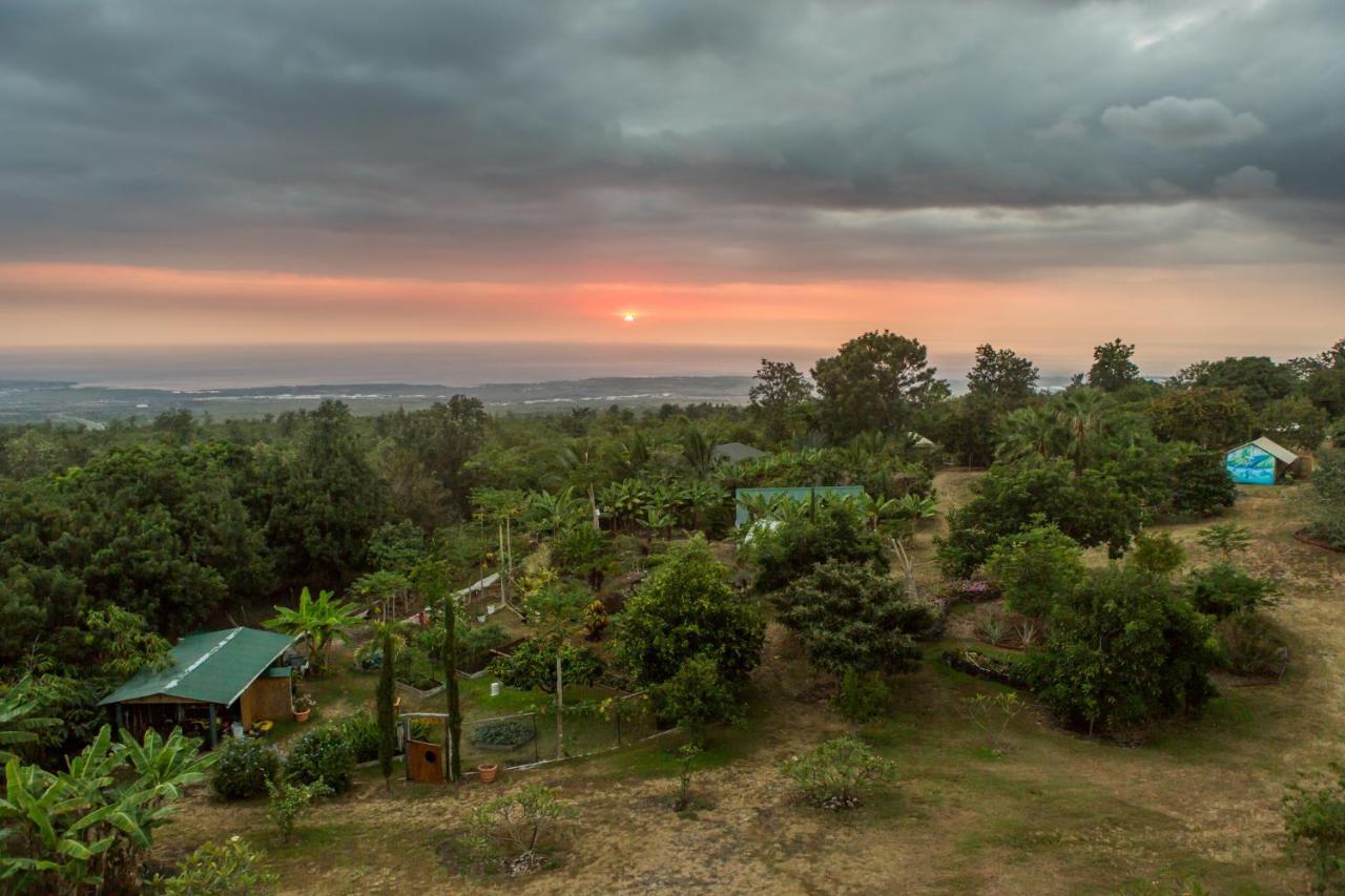 Banyan Tree Sanctuary Guest House Kalaoa Экстерьер фото
